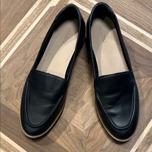 ALDO Black Leather Loafers | Women’s Size 9 | Classic Style | EUC
